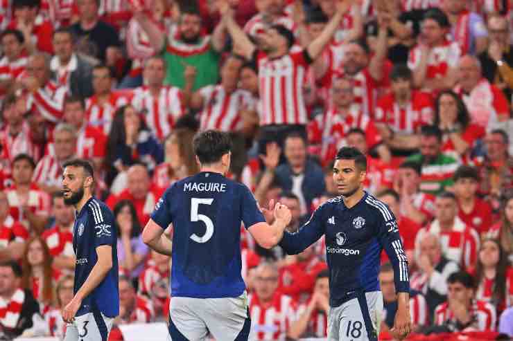 Casemiro abbraccia Maguire