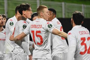 La Fiorentina festeggia il gol