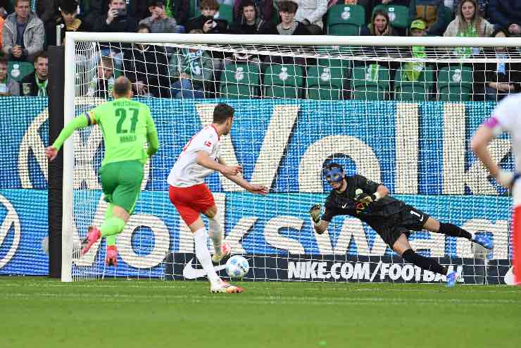 Pieringer intento a tirare un rigore