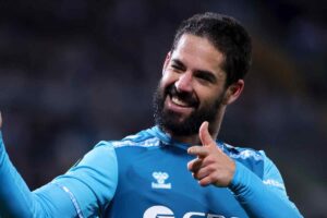 Isco festeggia il gol