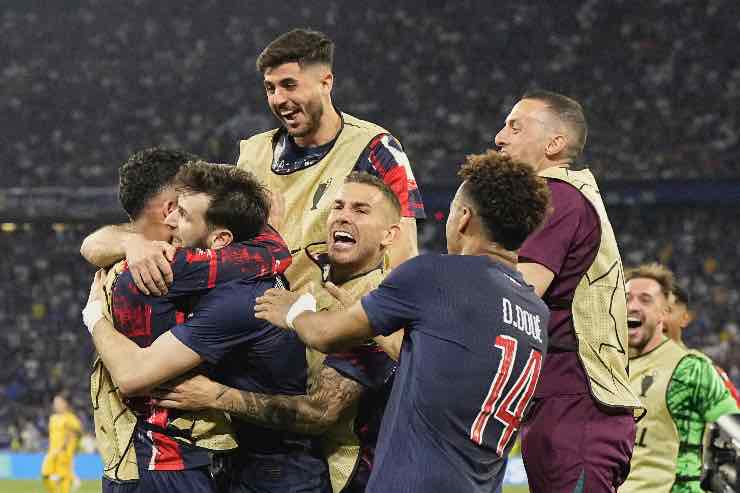 La gioia incontenibile dei calciatori del Psg