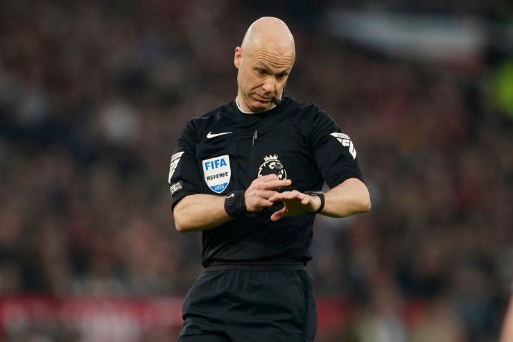 L'arbitro Taylor