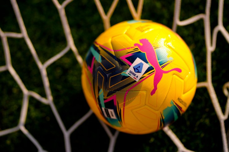 Un pallone in rete
