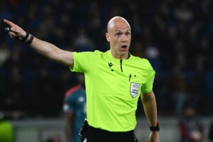 Taylor, arbitro di Psg-Bayern
