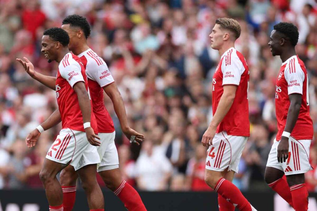 L'Arsenal esulta dopo il gol