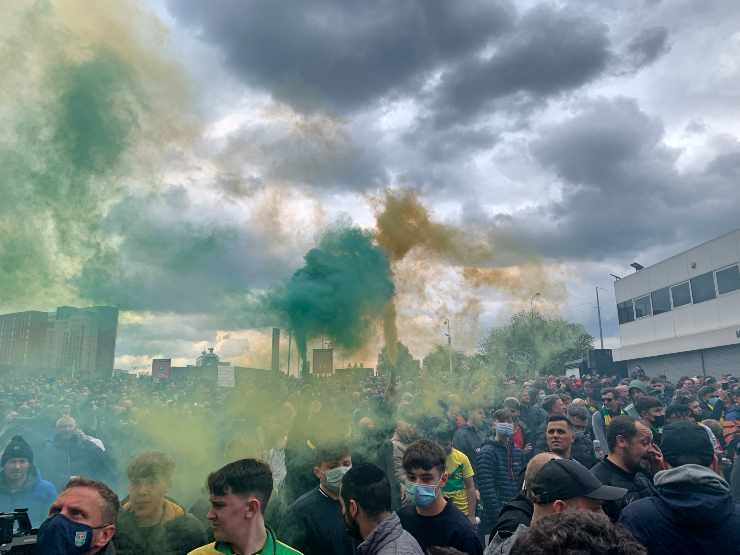 Tifosi sotto il cielo inglese