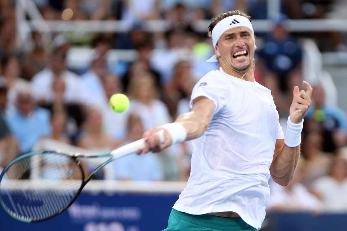 Zverev in azione col dritto
