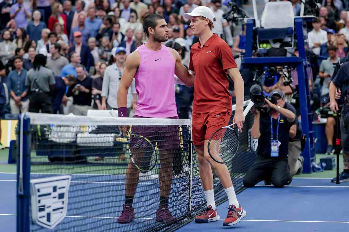 Sinner e Alcaraz si salutano al termine della finale allo US Open