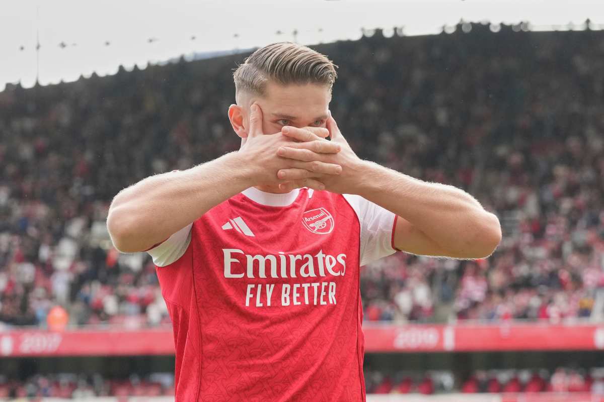 Gyokeres e la sua solita esultanza