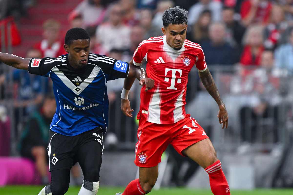 Luis Diaz punta il suo diretto marcatore