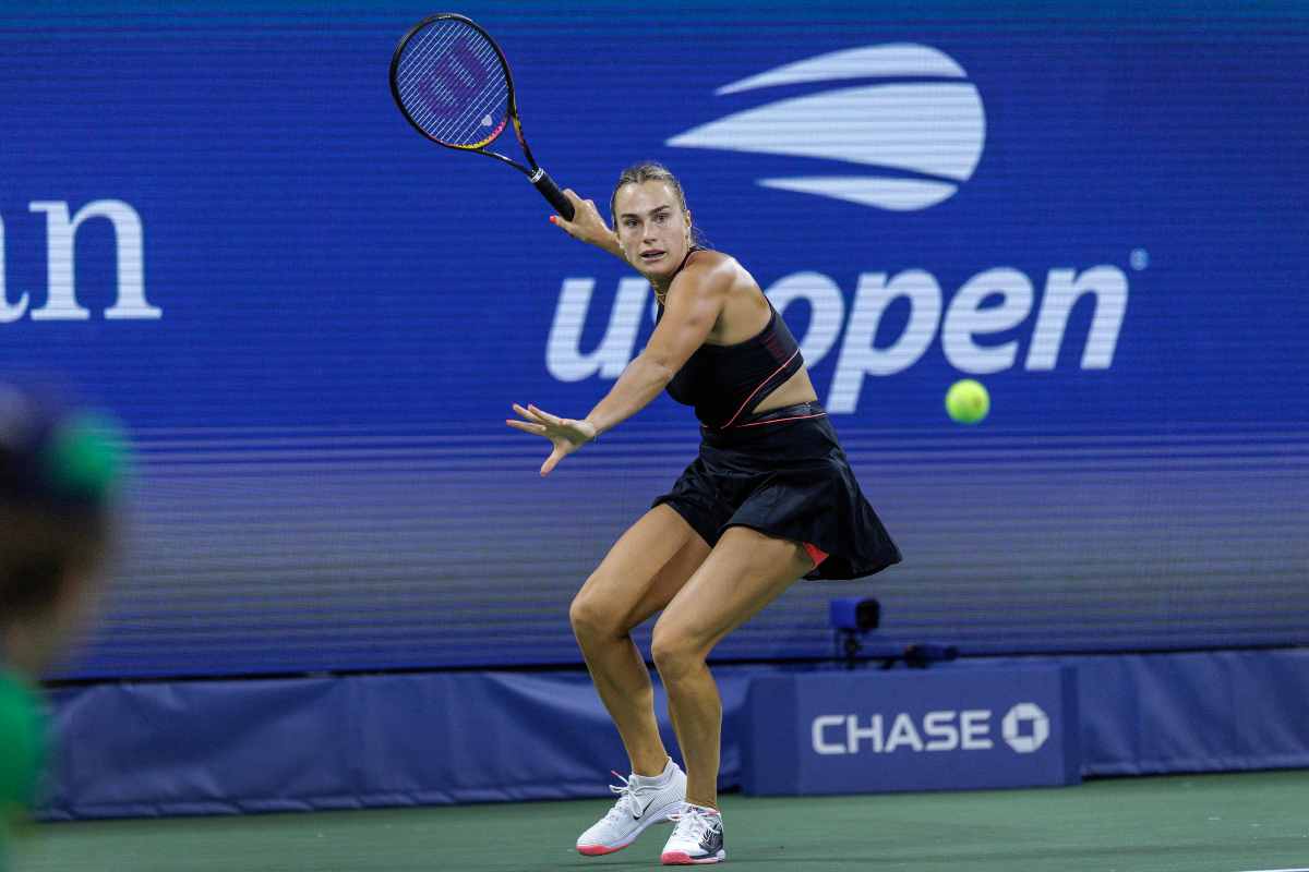 Sabalenka si appresta a colpire col dritto