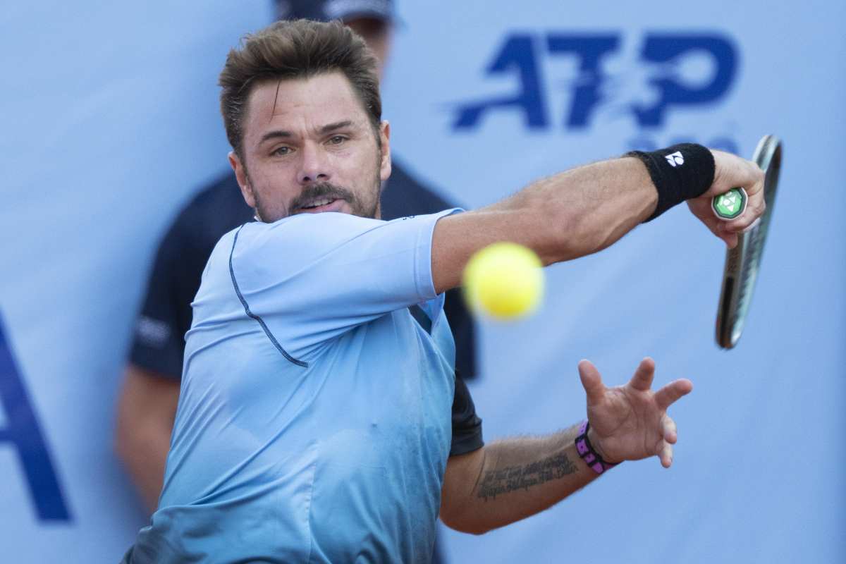 Primo piano di Wawrinka in azione con il dritto