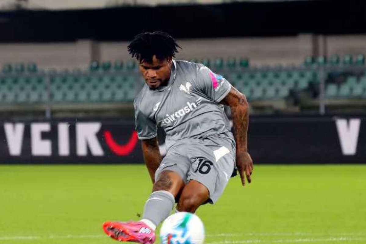 Orban si prepara ad andare al tiro