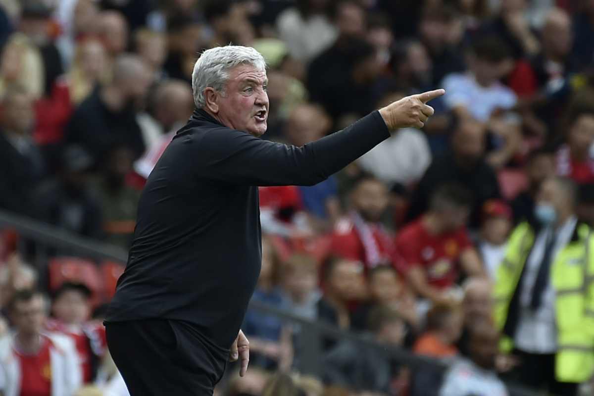 Steve Bruce dà indicazioni