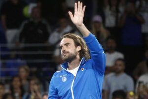 Tsitsipas