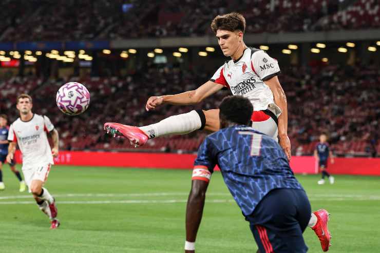 Bartesaghi arriva sul pallone