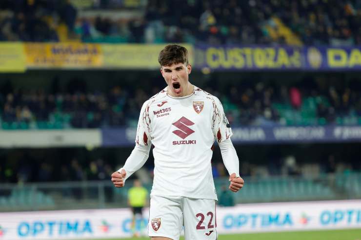 Casadei esulta con rabbia per il gol