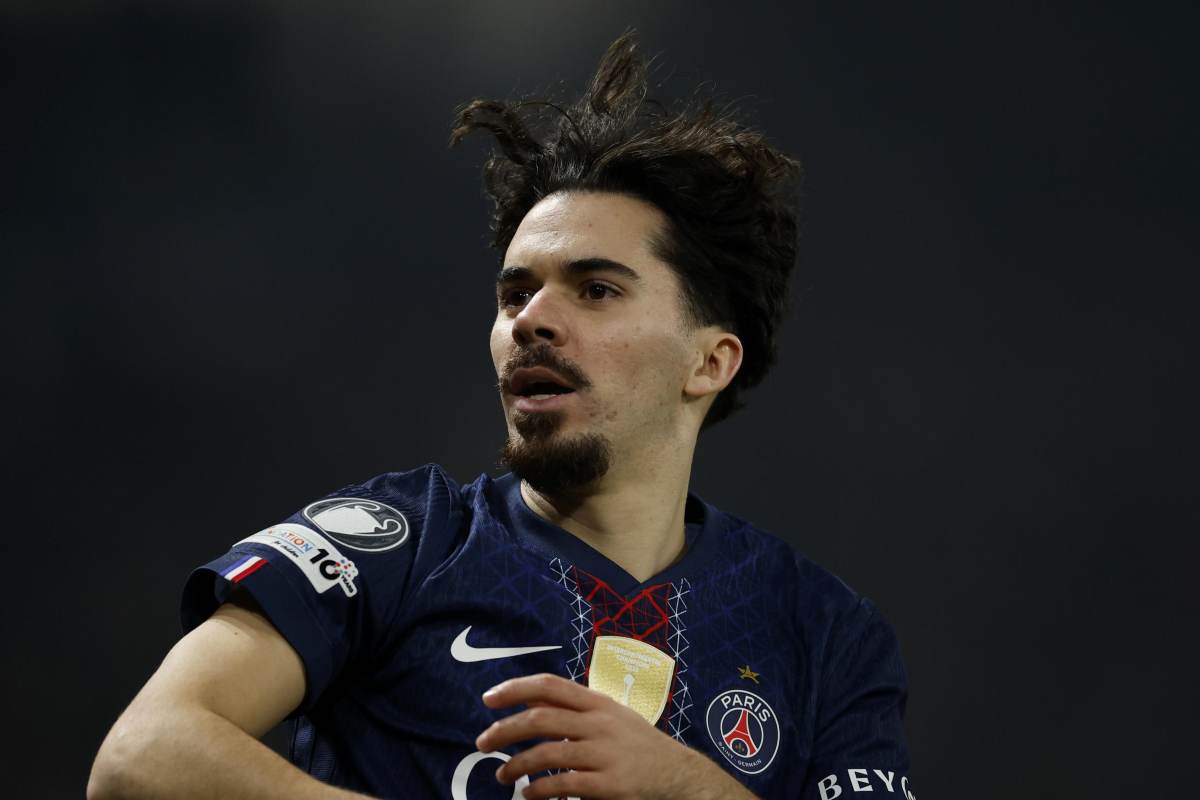 Vitinha esulta dopo la rete