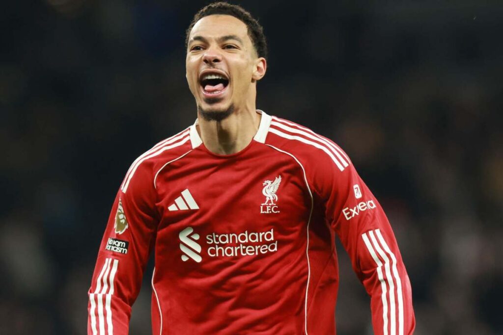 Ekitiké esulta dopo il gol