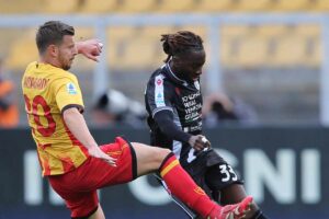 Ramadani entra in scivolata