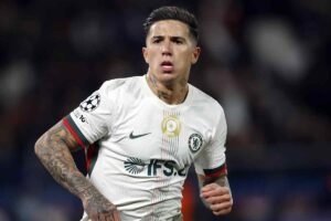 Enzo Fernandez, centrocampista del Chelsea