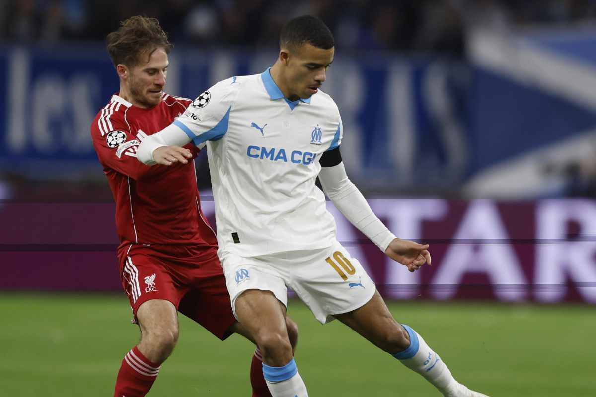 Greenwood fa suo il pallone