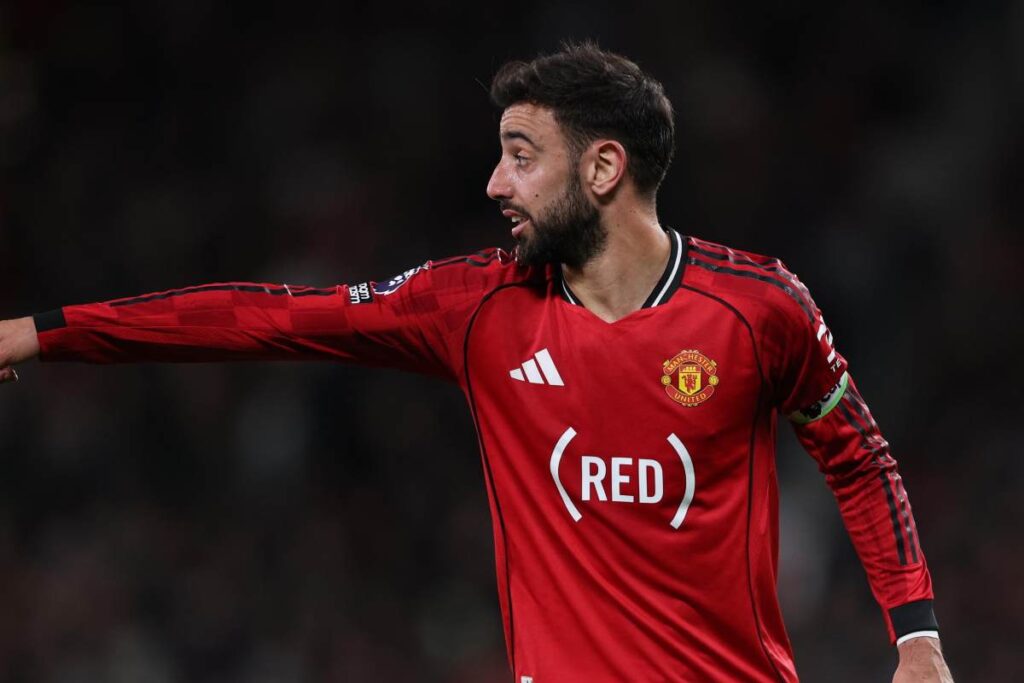 Bruno Fernandes reclama il pallone